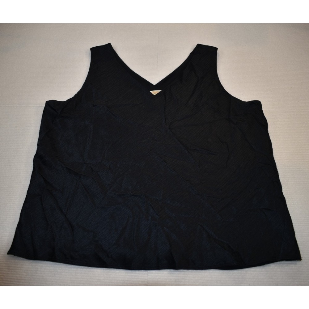 Talbots Petites Women's Black Sleeveless Top textured double V neckline Size 14
